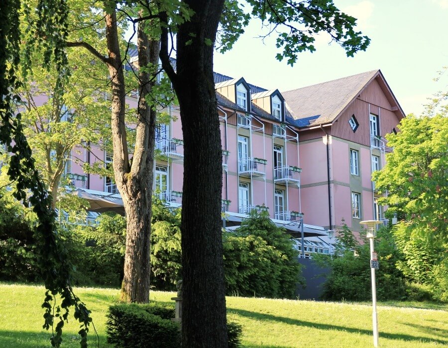 Kuurvakanties in het Beierse Staatsbad Bad Steben met verblijf en kuurprogramma in Relexa Hotel Bad Steben.