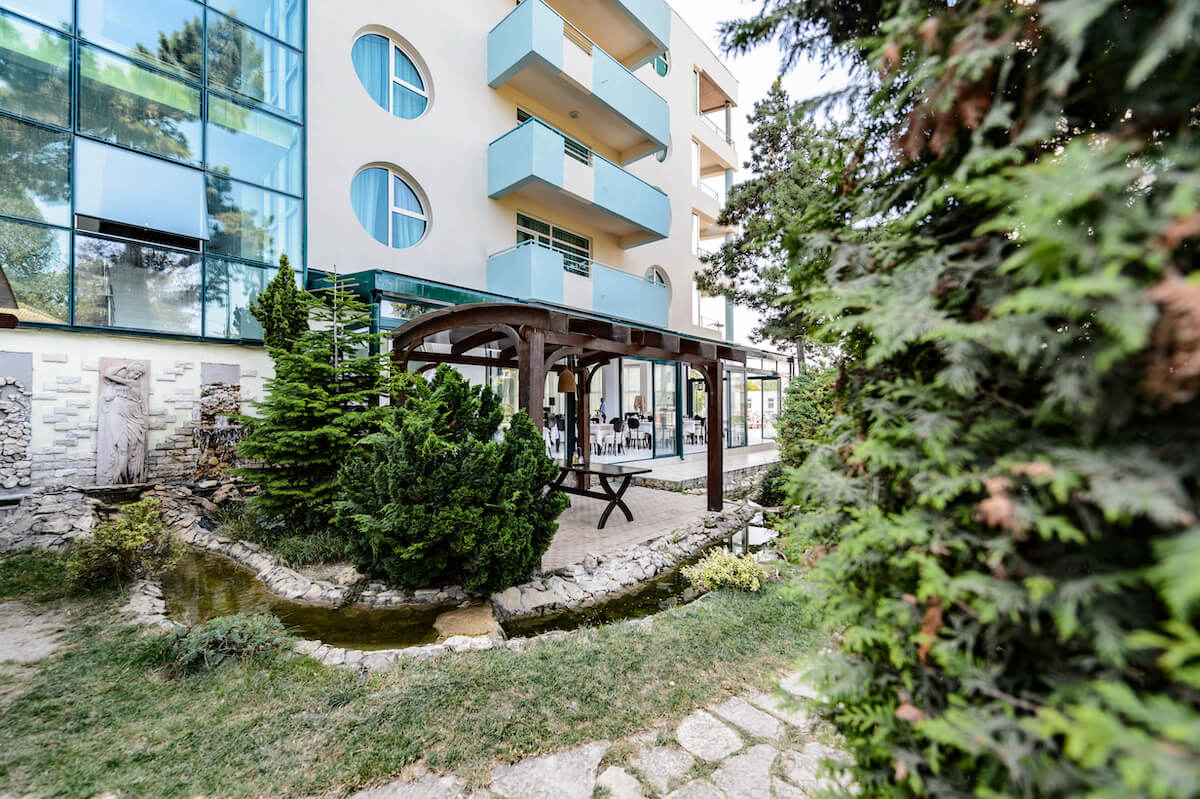 tuin Mirage MedSpa Resort