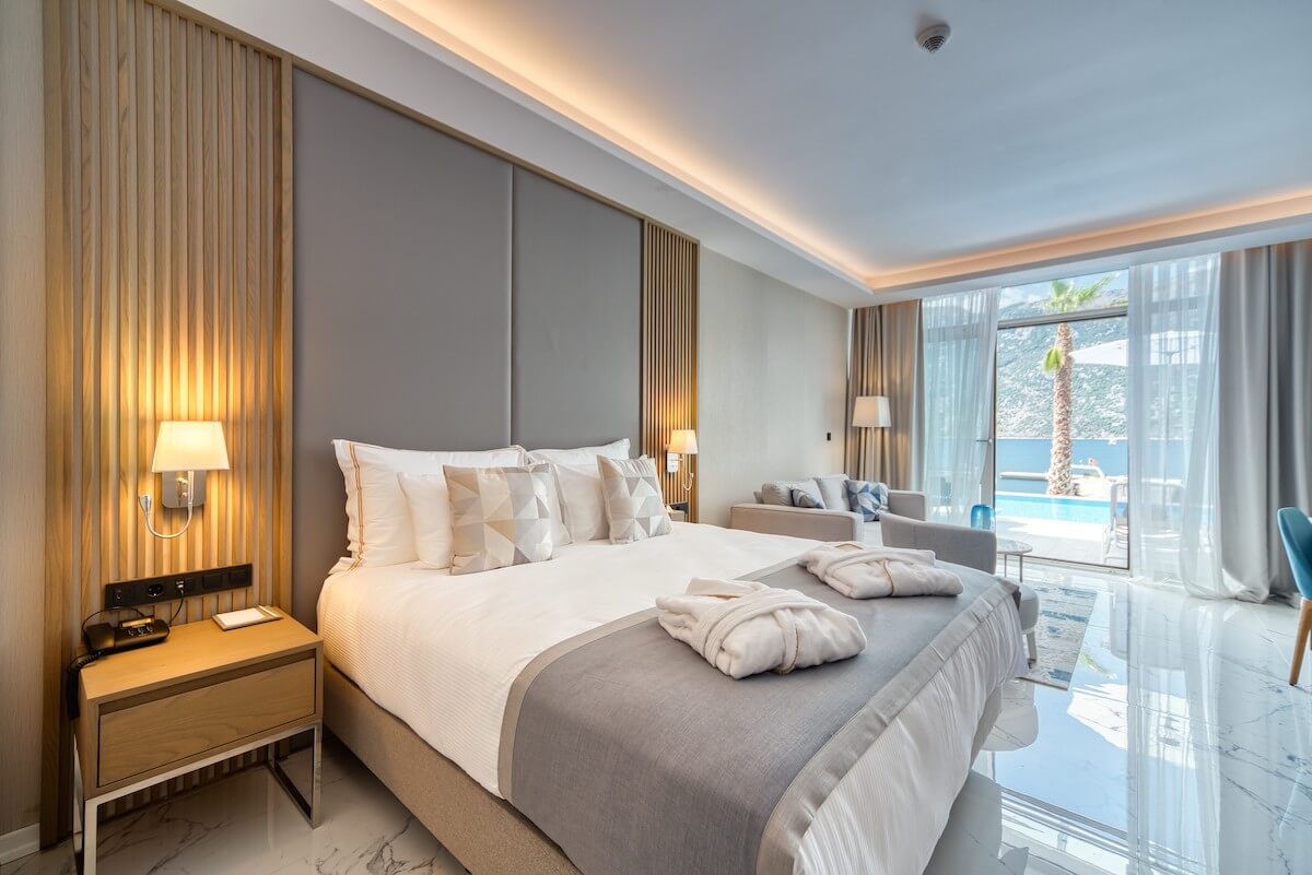 Deluxe kamer met zeezicht in Blue Kotor Premium Bay Spa Resort