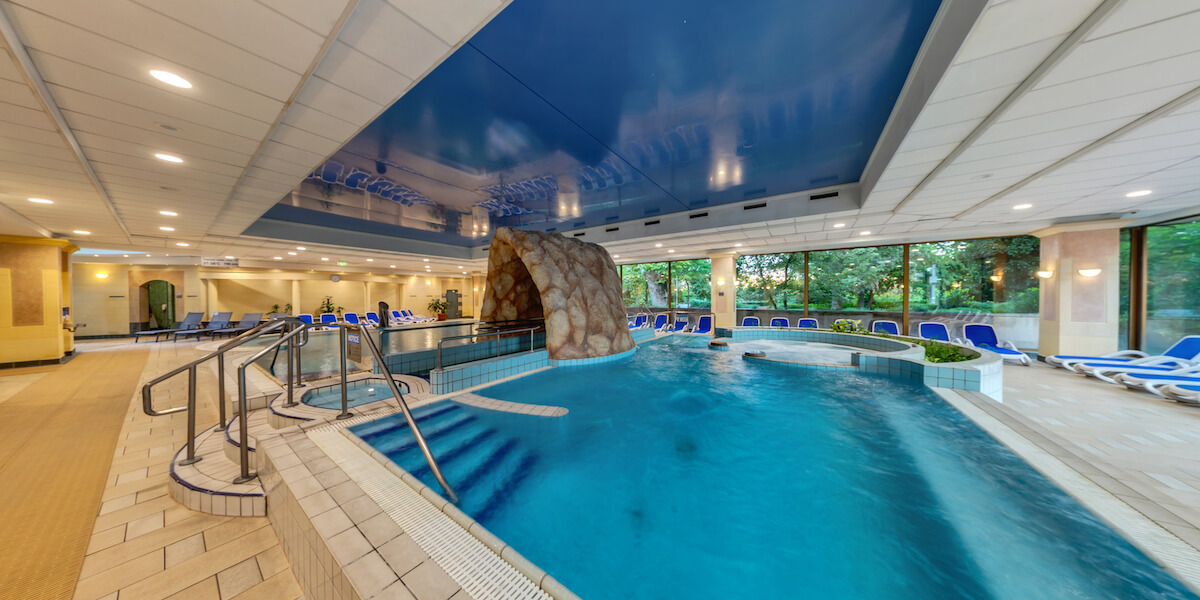 Thermaalbad in kuuroord Margitsziget Health Spa Resort in Boedapest