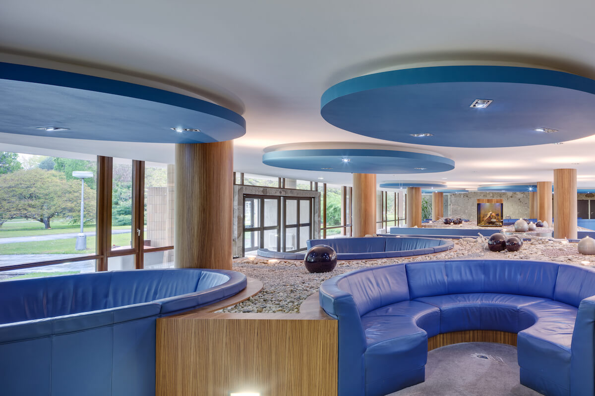 Lobby Balnea Health Spa: kuurkliniek van Esplanade Health Spa Resort en Splendid Health Spa Resort