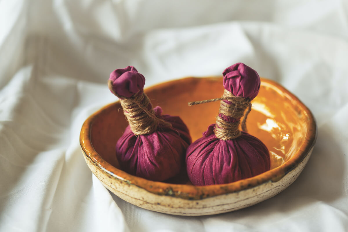 Lees meer over wat ayurveda is en bekijk onze kuurreizen naar health spa resorts met ayurveda behandelingen.