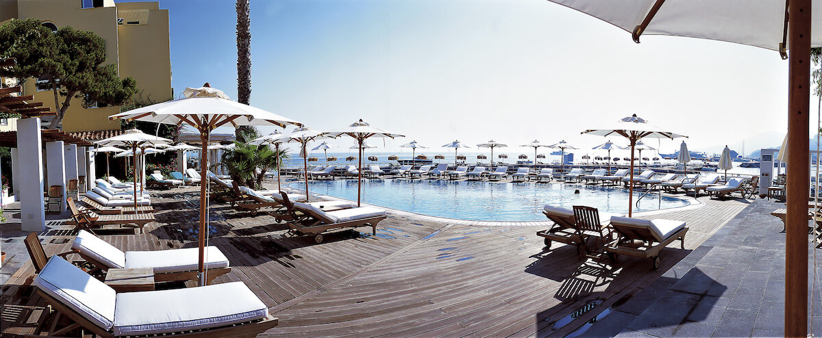 buitenzwembad Regina Isabella Spa Resort
