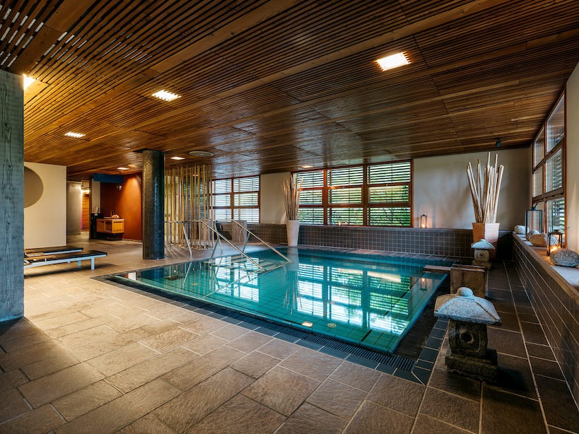 Japans zweetbad met thermaal water in het Sloveense spa resort Terme Dolenjske Toplice.
