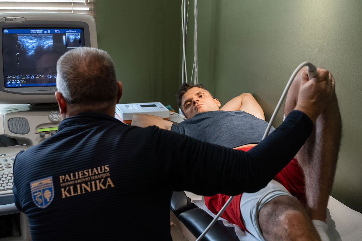 Echografie in Paliesius Clinic in Litouwen.