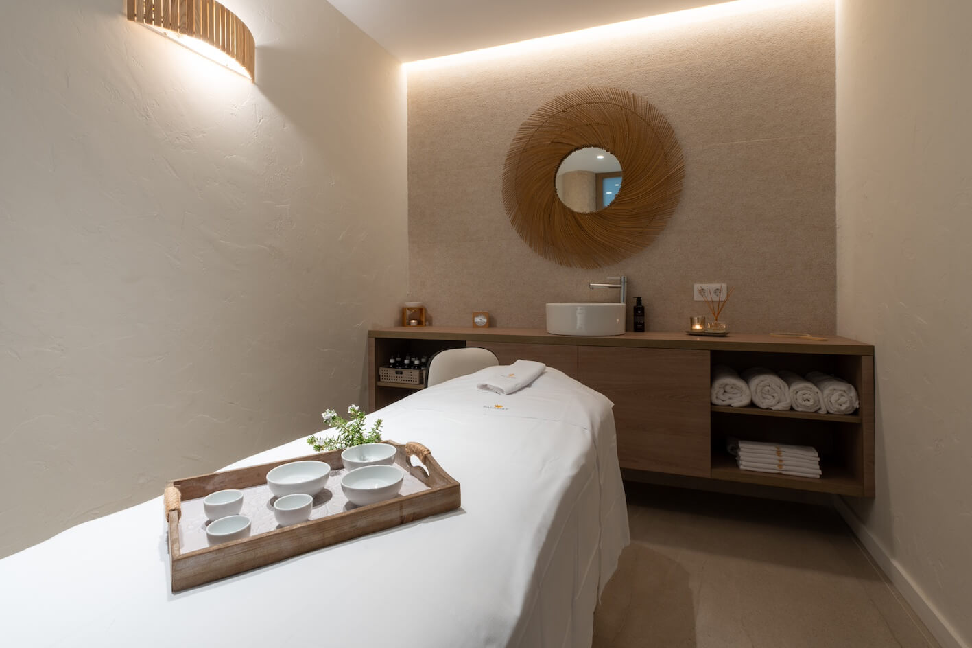Behandelkamer in de thalasso spa van Palasiet.