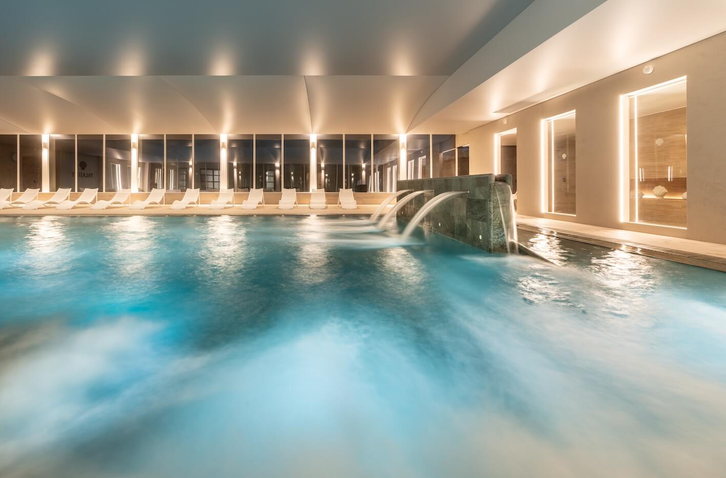Zeewater binnenbad van Palasiet Thalasso Clinic & Hotel in het Spaanse Benicassim.